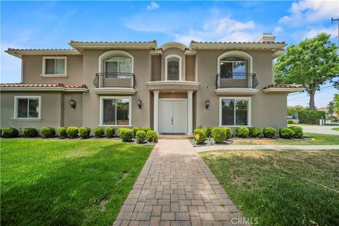 Photo of 138 E Longden Avenue, Arcadia, CA 91006 (MLS # SR26142892)