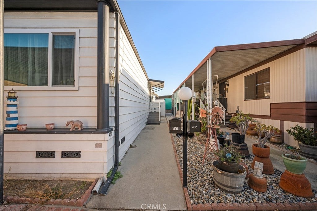 1065 Lomita Boulevard 451