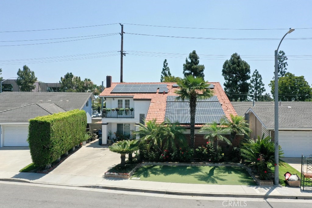 17230 San Lorenzo Circle