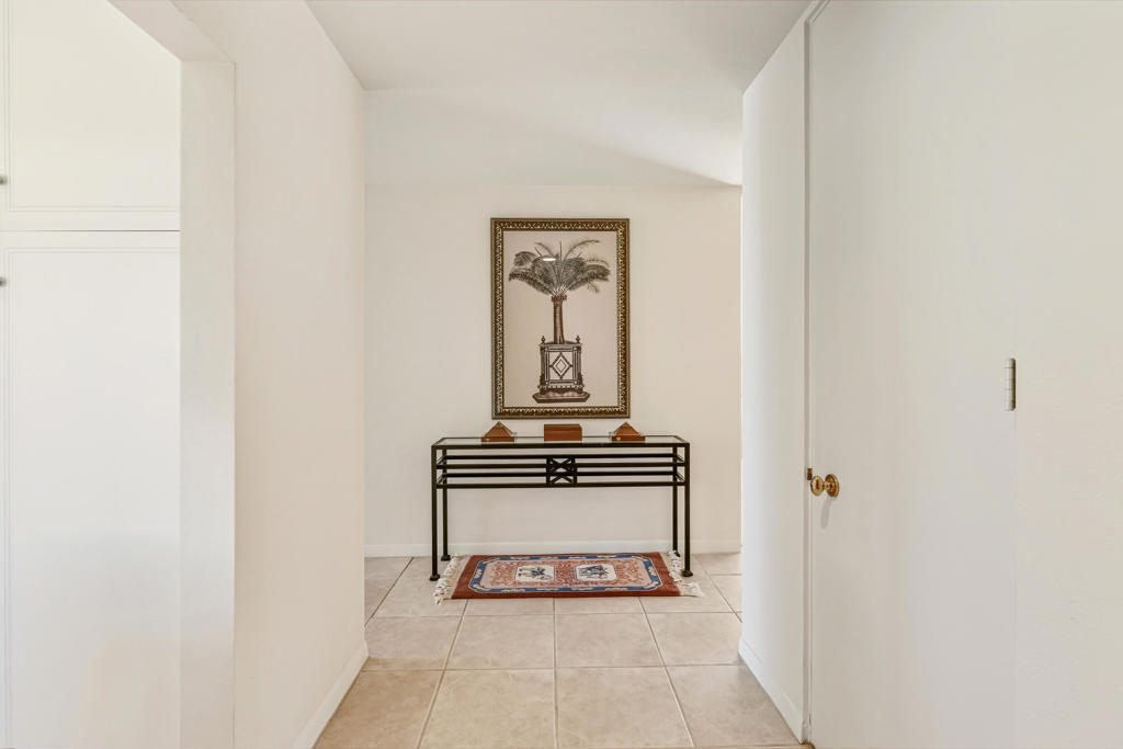 Indian Wells C.C. - Residential