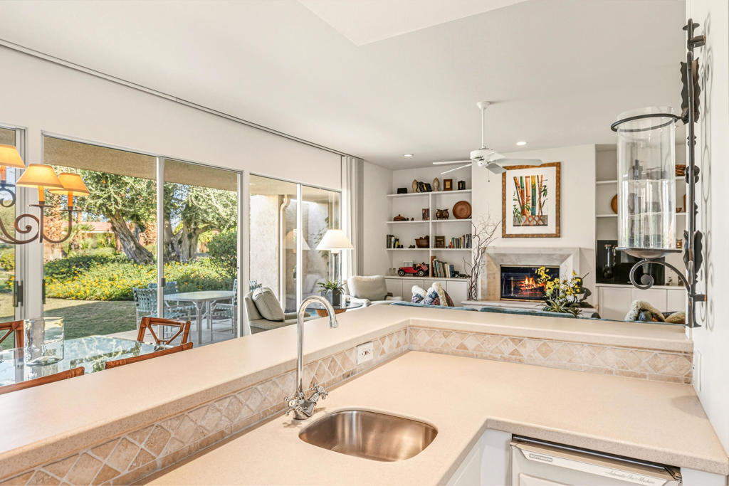 Indian Wells C.C. - Residential