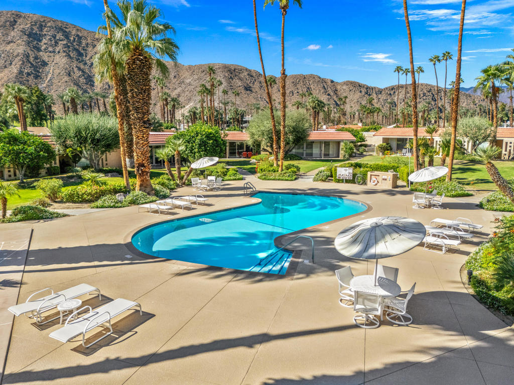 Indian Wells C.C. - Residential