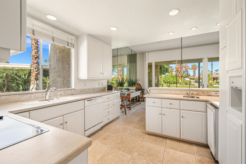 Indian Wells C.C. - Residential
