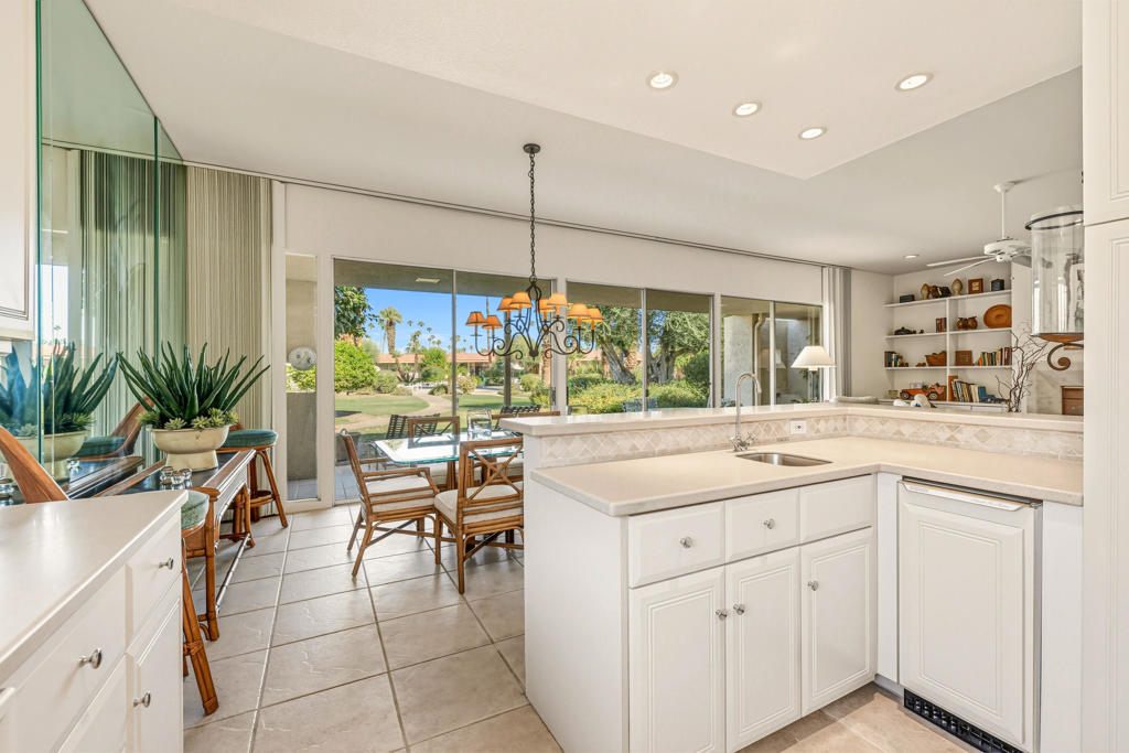 Indian Wells C.C. - Residential