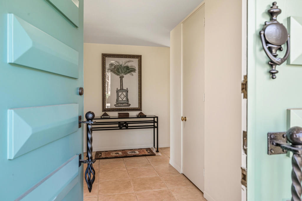 Indian Wells C.C. - Residential