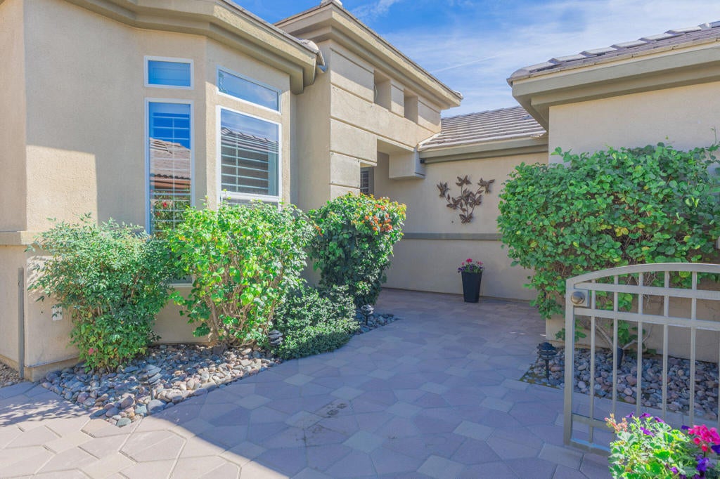 44074 Royal Troon Drive