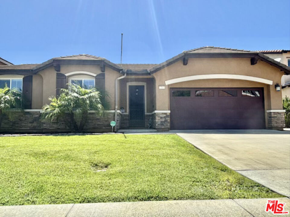 42541 Bradshaw Drive