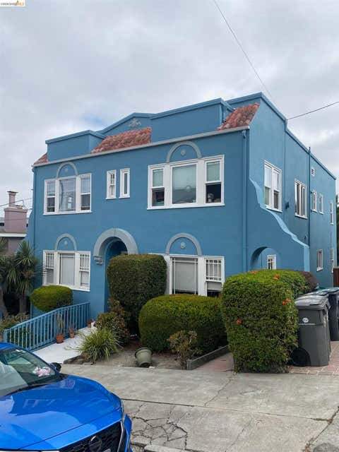 Photo of 500 Fairbanks Ave AVE, Oakland, CA 94610 (MLS # 41144258)