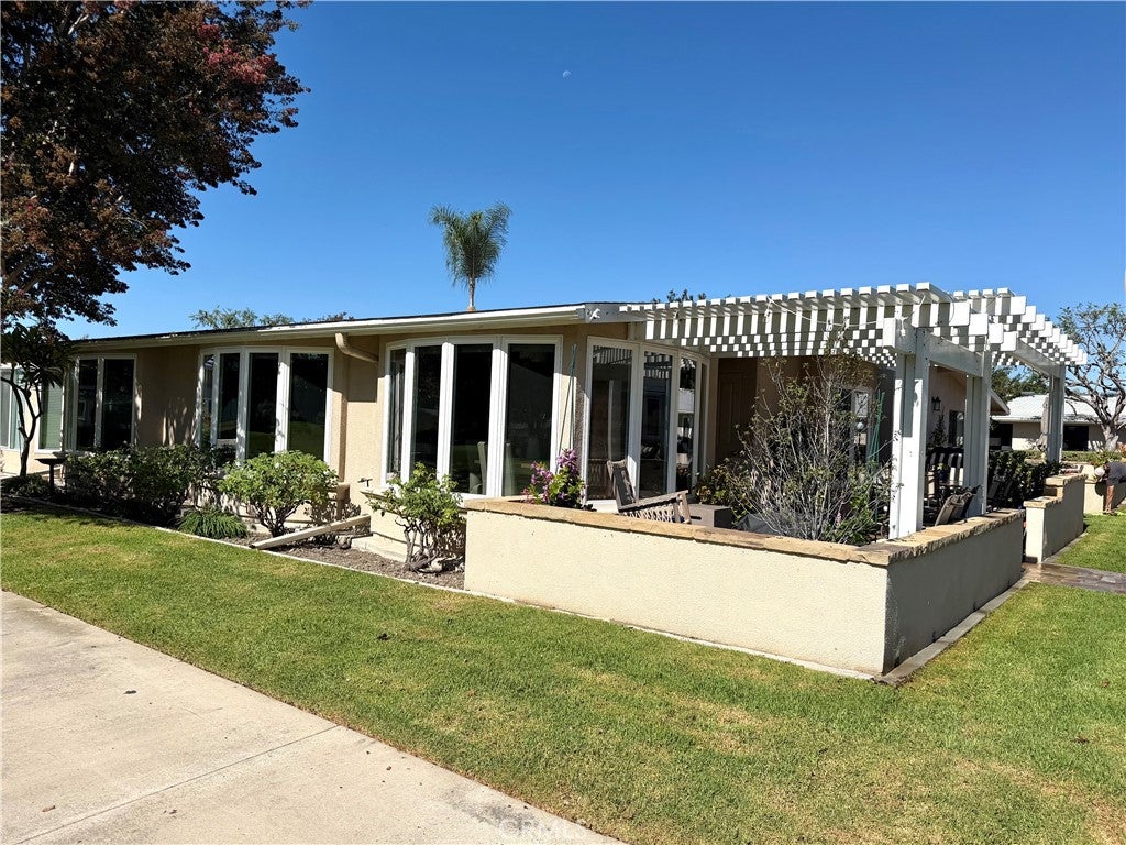 1760 Sunningdale Rd., M14-14A