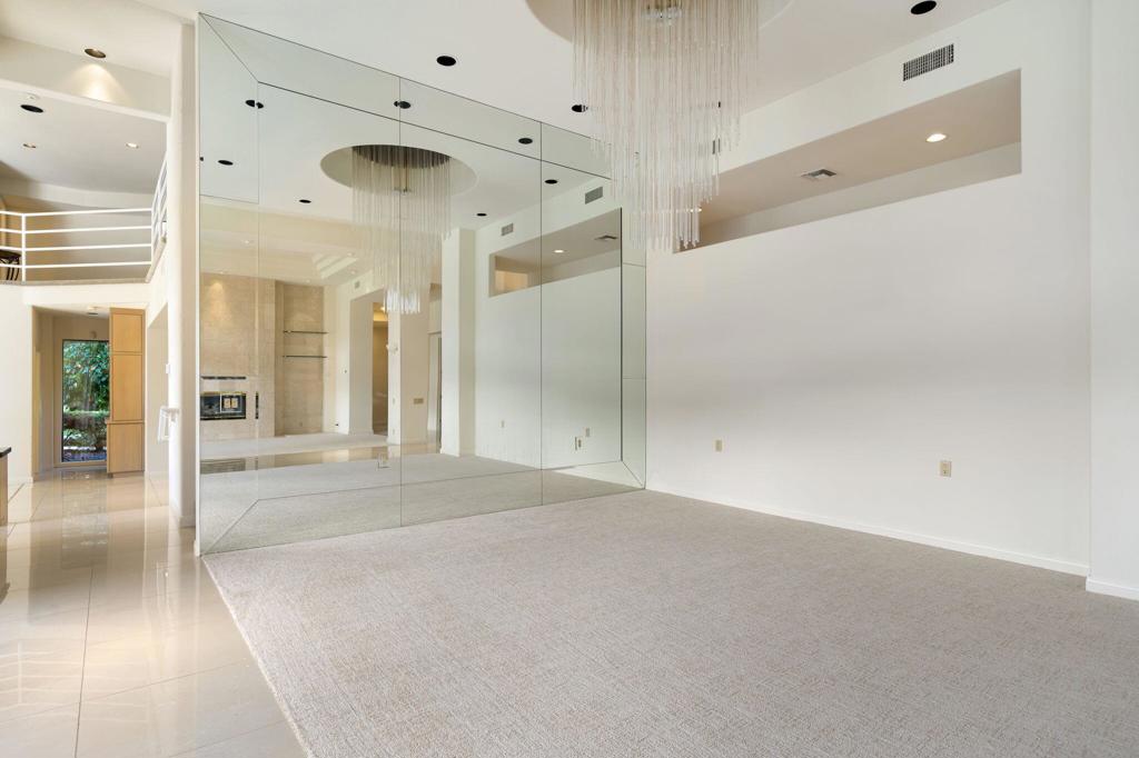 Thunderbird Cove - Residential