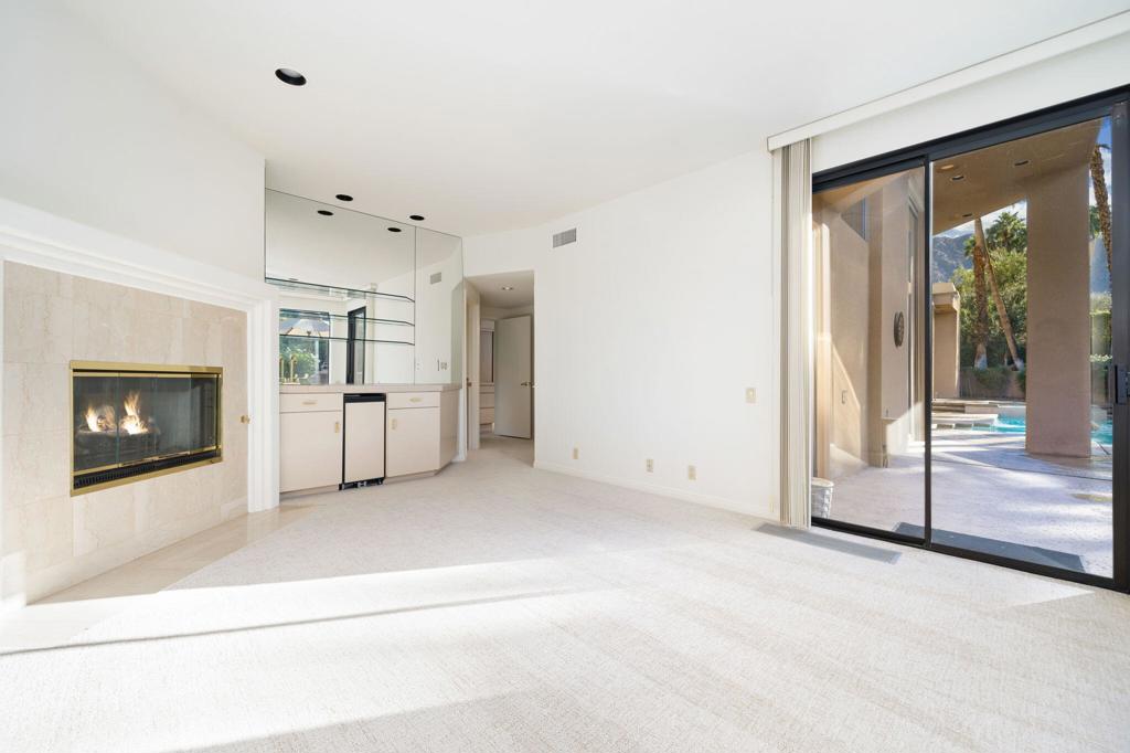 Thunderbird Cove - Residential