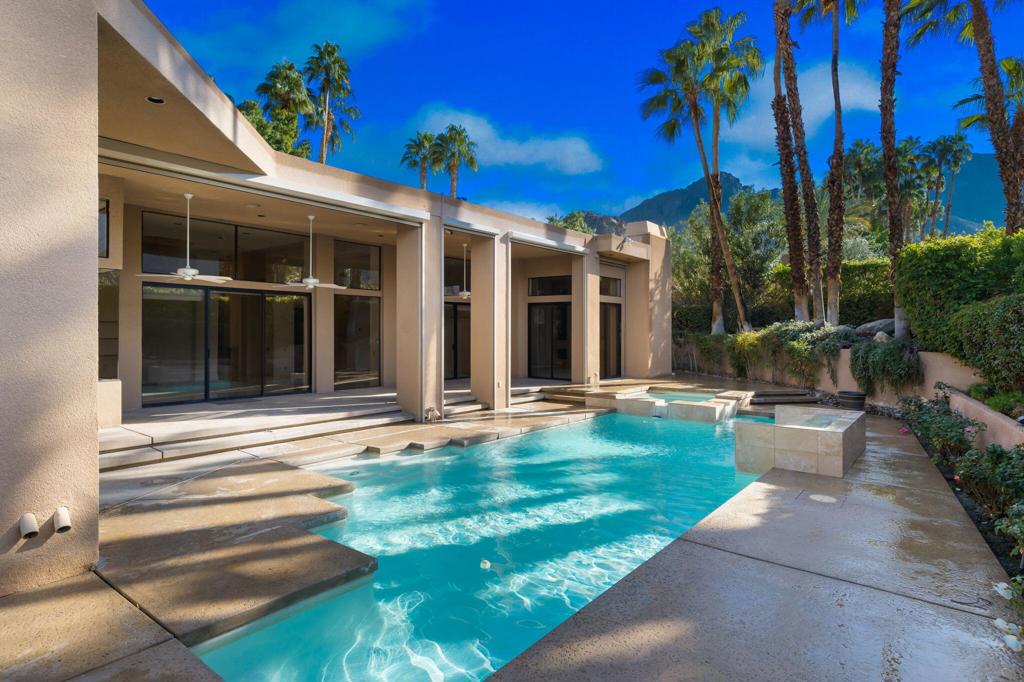 Thunderbird Cove - Residential