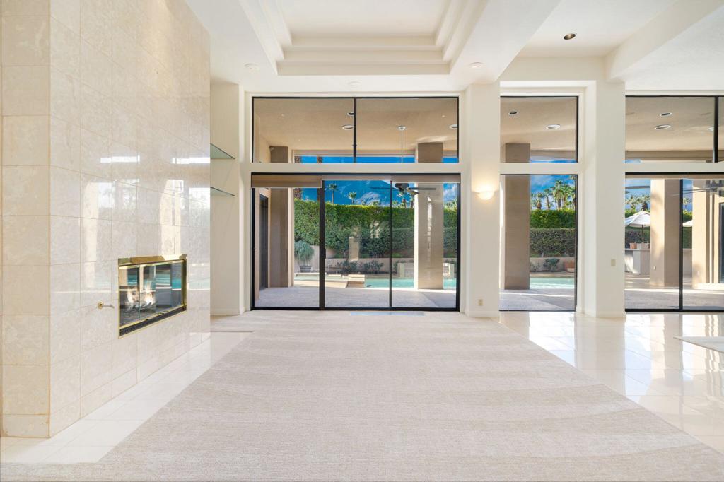 Thunderbird Cove - Residential