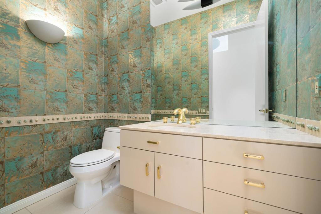 Thunderbird Cove - Residential