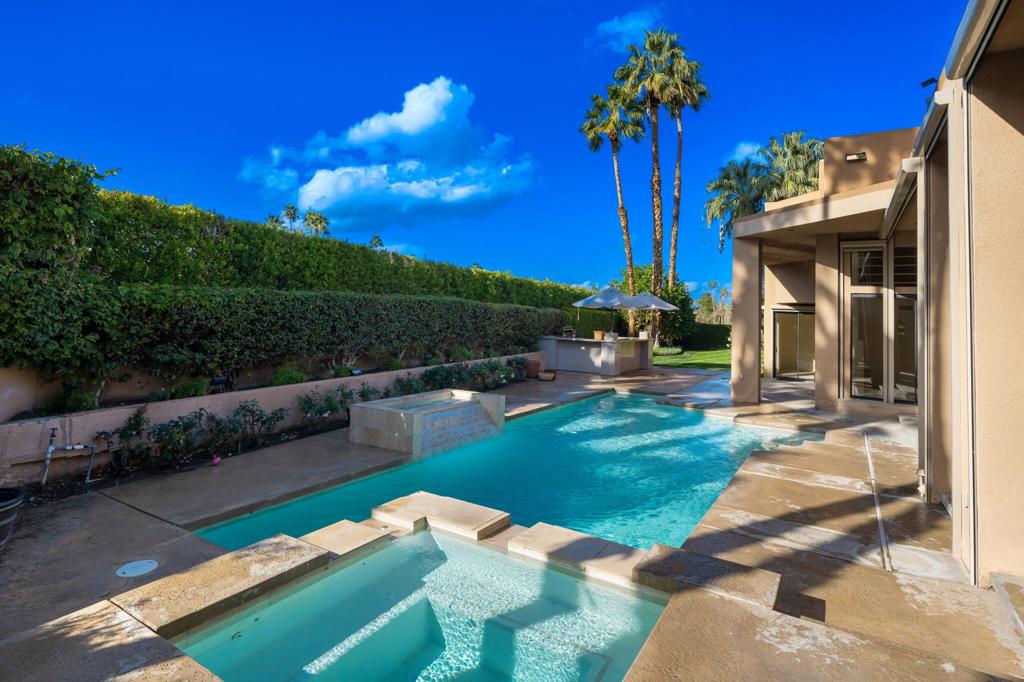 Thunderbird Cove - Residential