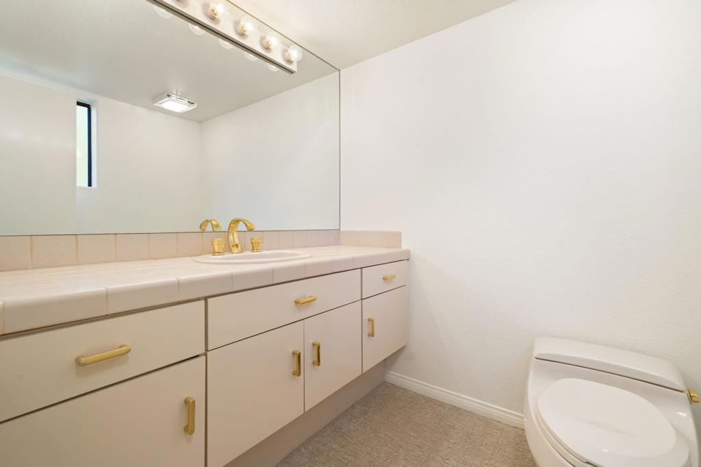 Thunderbird Cove - Residential