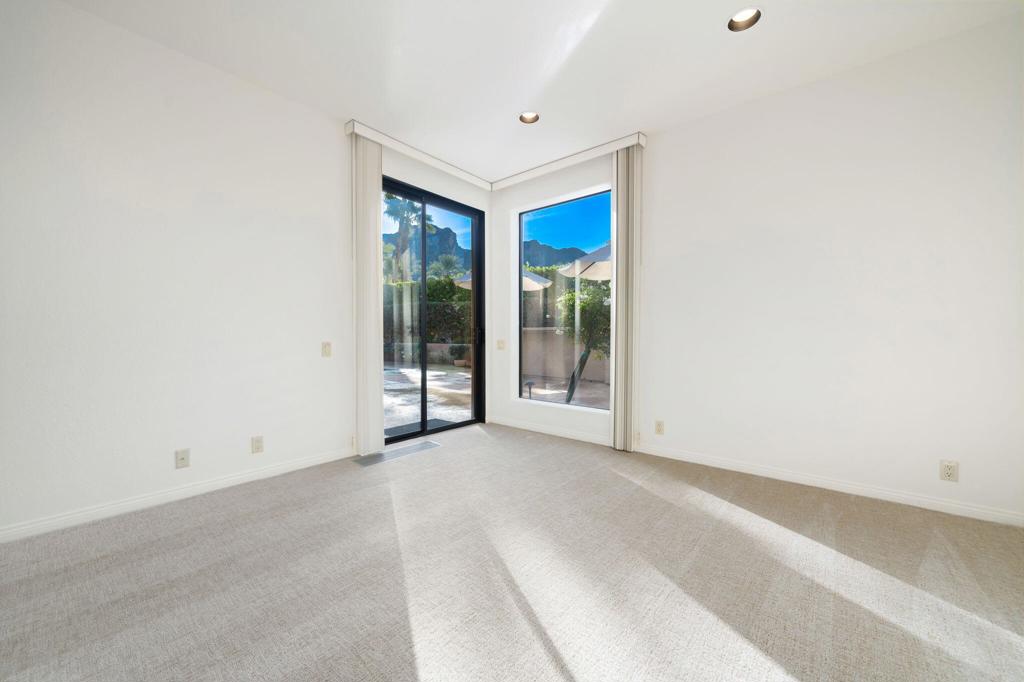 Thunderbird Cove - Residential