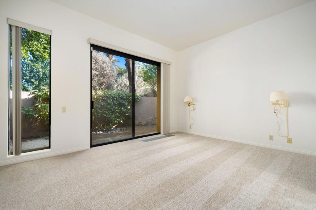 Thunderbird Cove - Residential