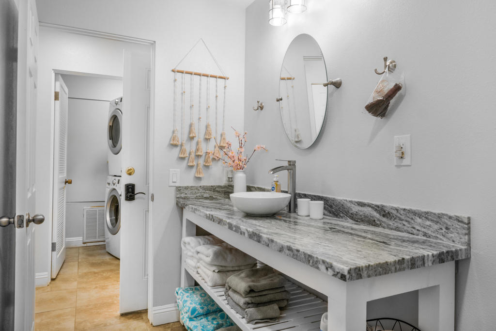 Mountain Cove - Residential