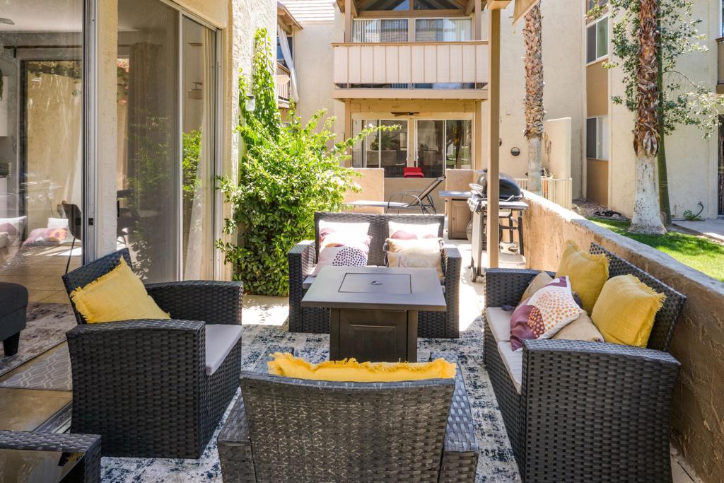 Mountain Cove - Residential