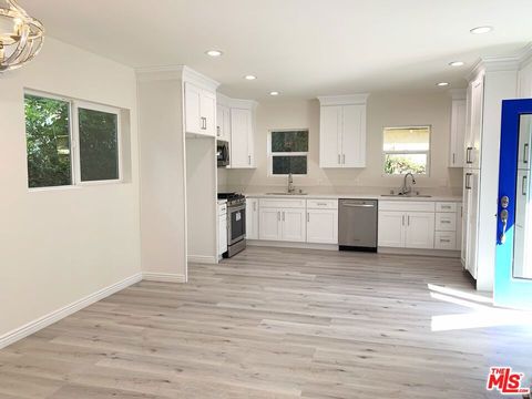 Photo of 1125 S CLARK Drive, Los Angeles, CA 90035 (MLS # 26647463)