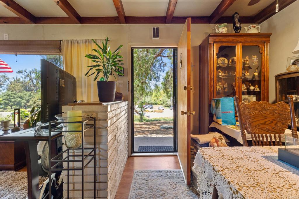246 Robelini Dr