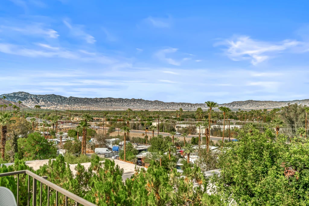 2002 Southridge Drive