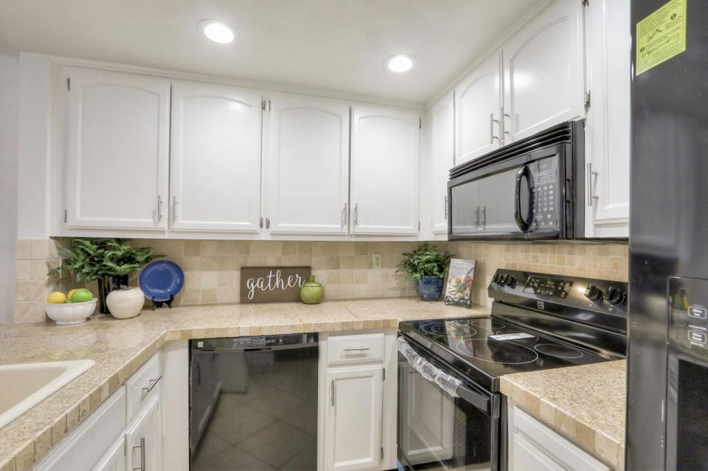 321 Tradewinds Drive