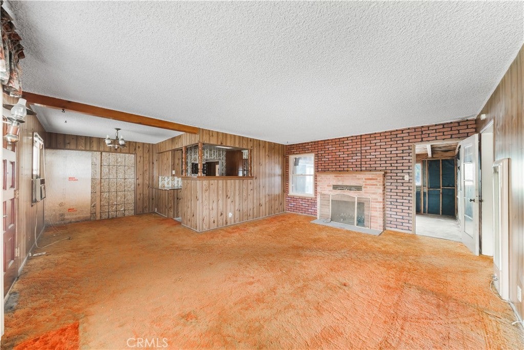 12977 Magnolia Avenue
