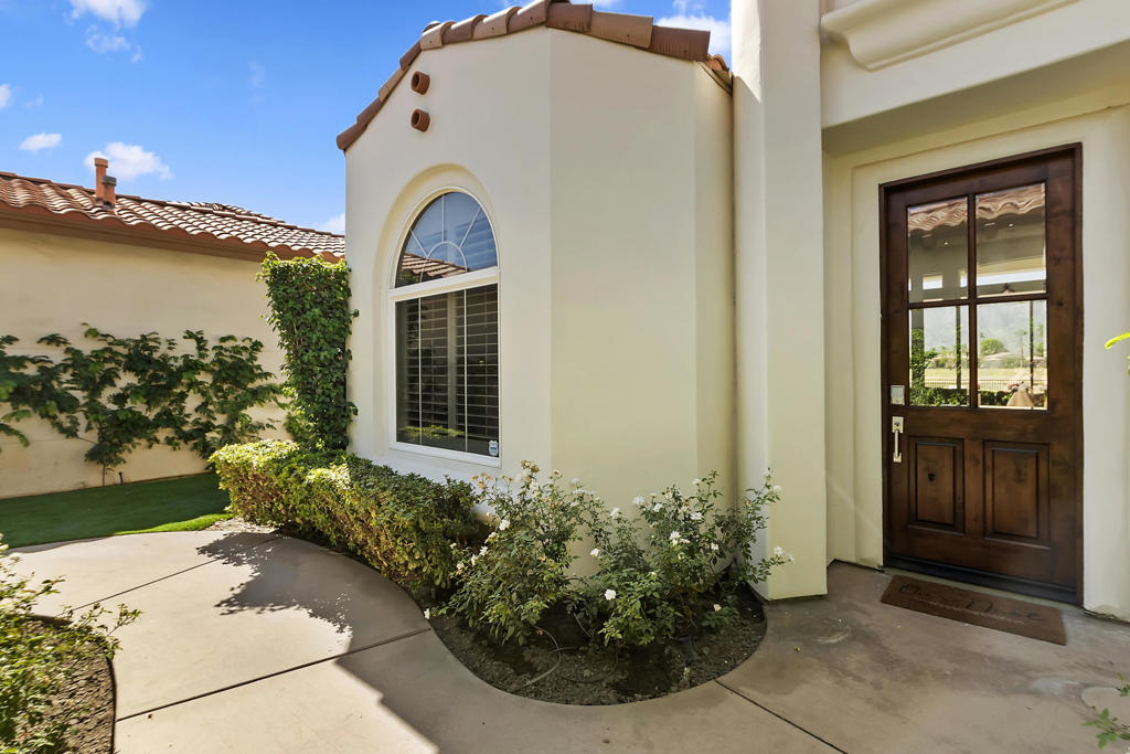 79568 Mission Drive E