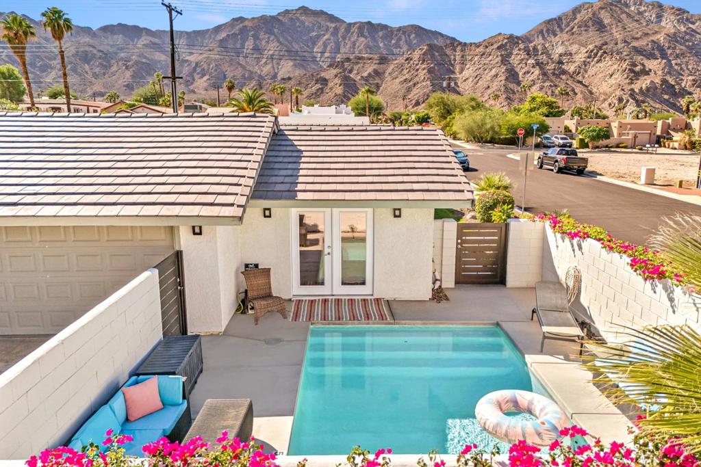 La Quinta Cove - Residential
