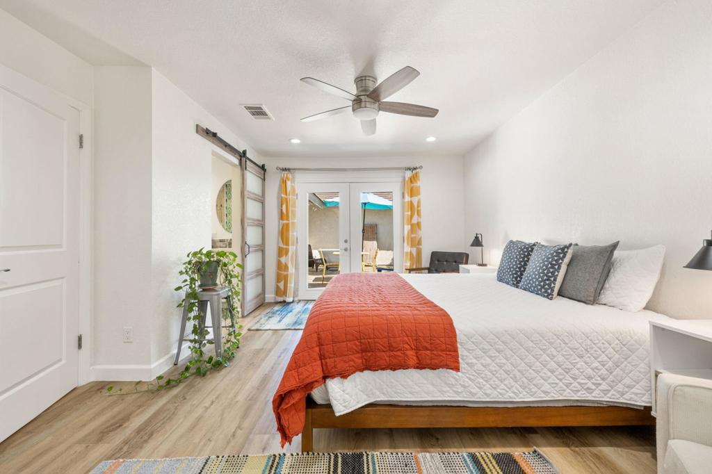 La Quinta Cove - Residential