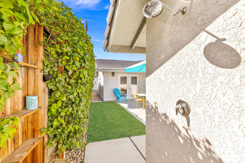 La Quinta Cove - Residential