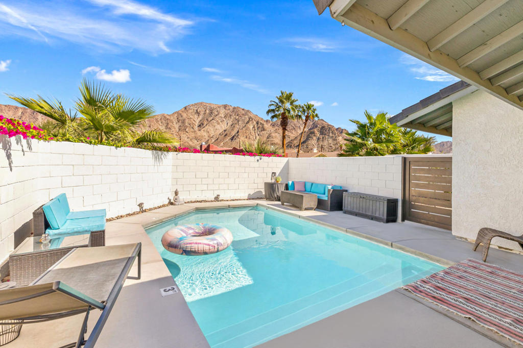 La Quinta Cove - Residential