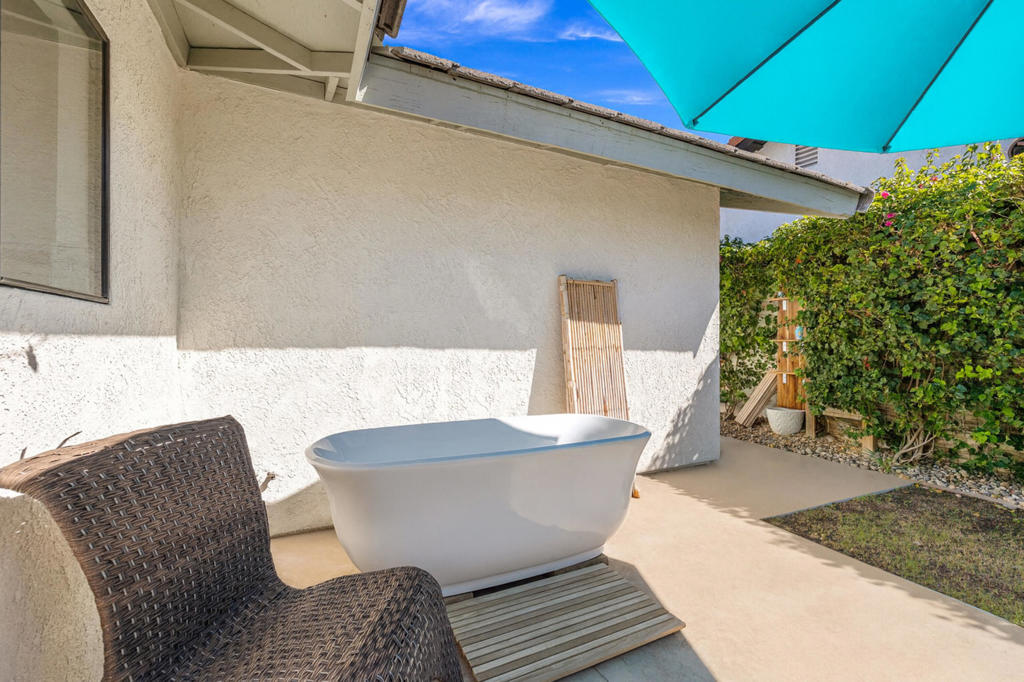 La Quinta Cove - Residential