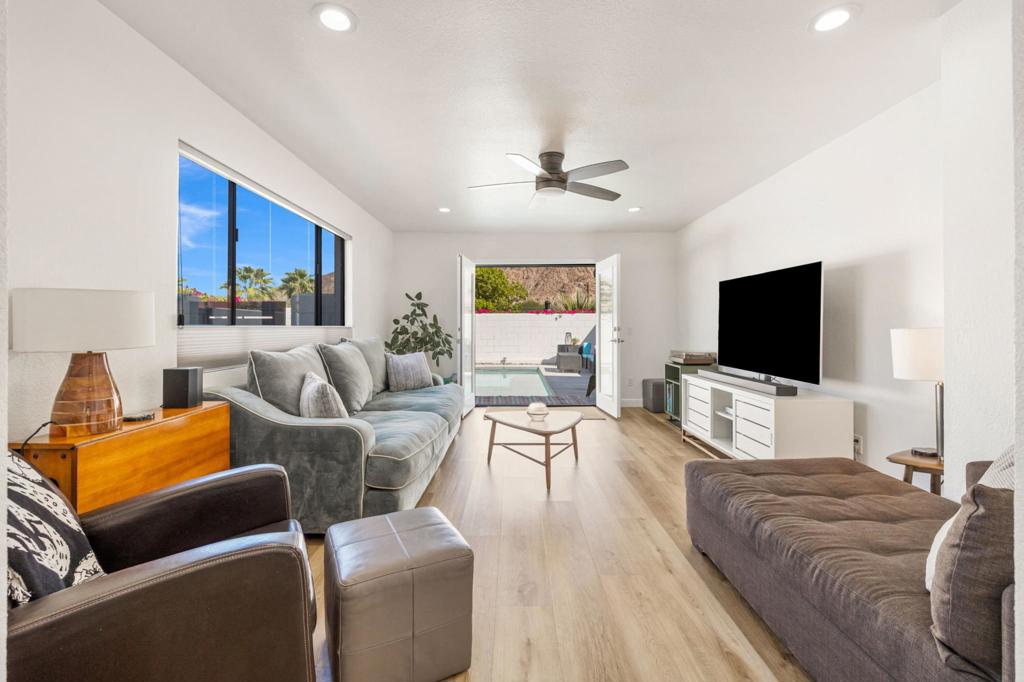 La Quinta Cove - Residential