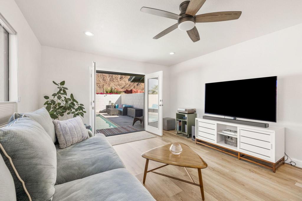 La Quinta Cove - Residential