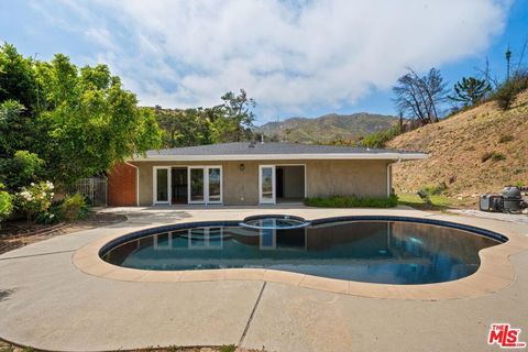Photo of 1812 Manzanita Park Avenue, Malibu, CA 90265 (MLS # 26836777)
