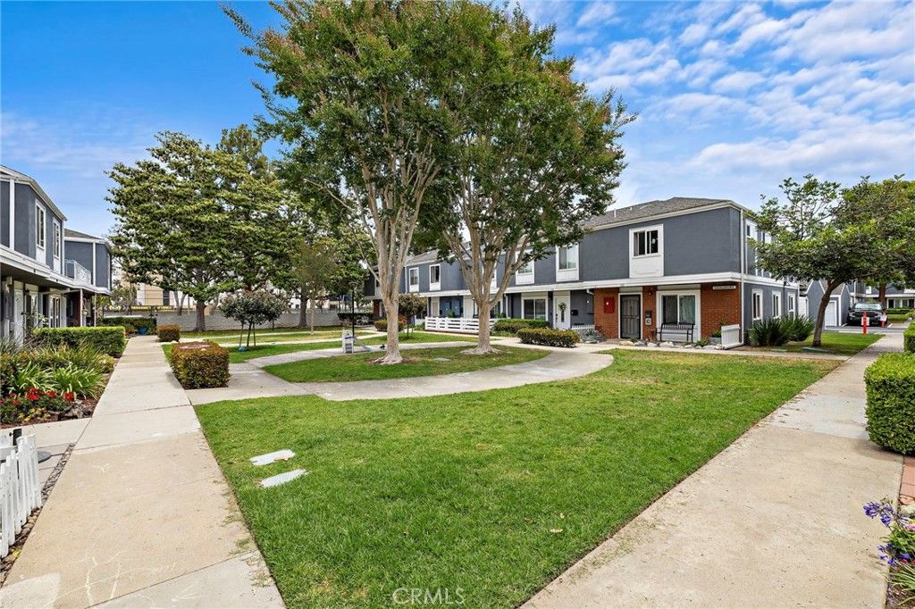 Photo of 115 Morristown Ln, Costa Mesa, CA 92626 (MLS # NP26115127)
