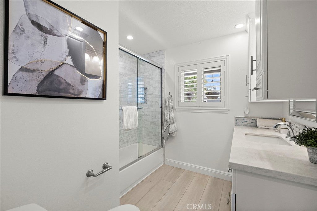 115 Morristown, Costa Mesa CA 92626 - Photo 19