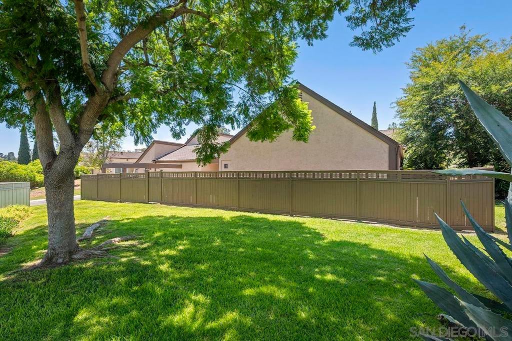 2848 Glen Canyon Circle