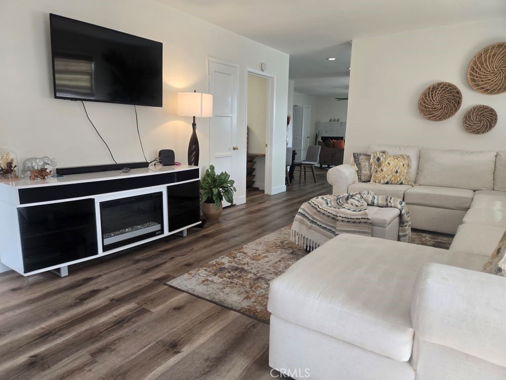 1201 W 186th Street