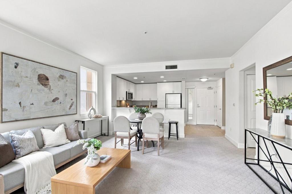 20488 Stevens Creek Boulevard 2211
