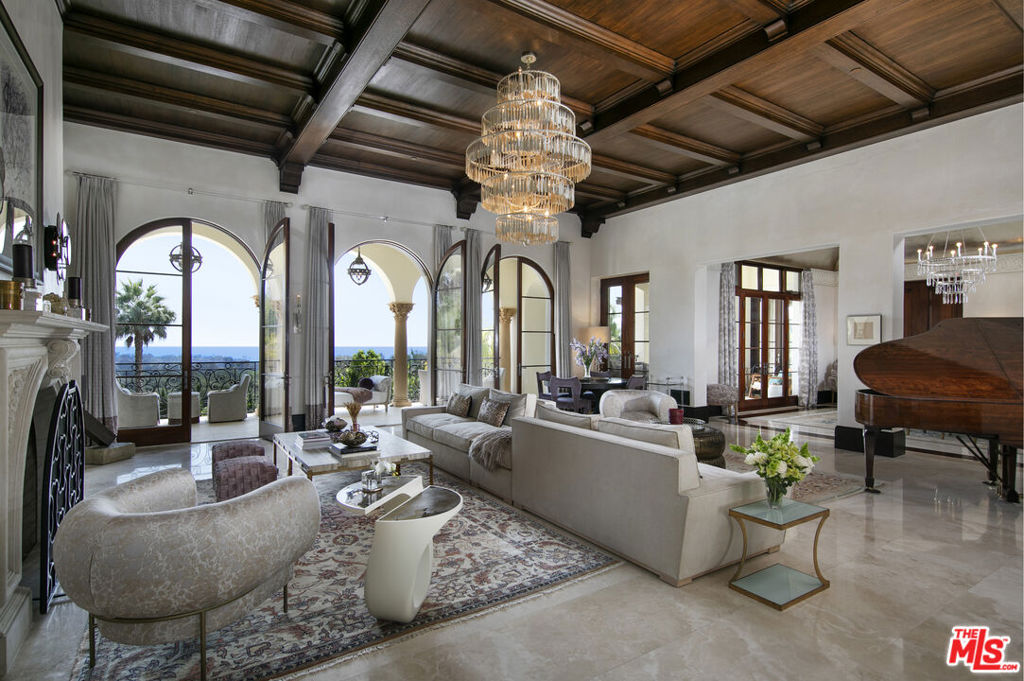 888 Lilac Drive