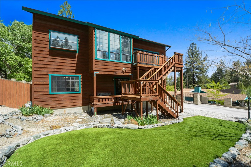 1880 Blackbird Rd.