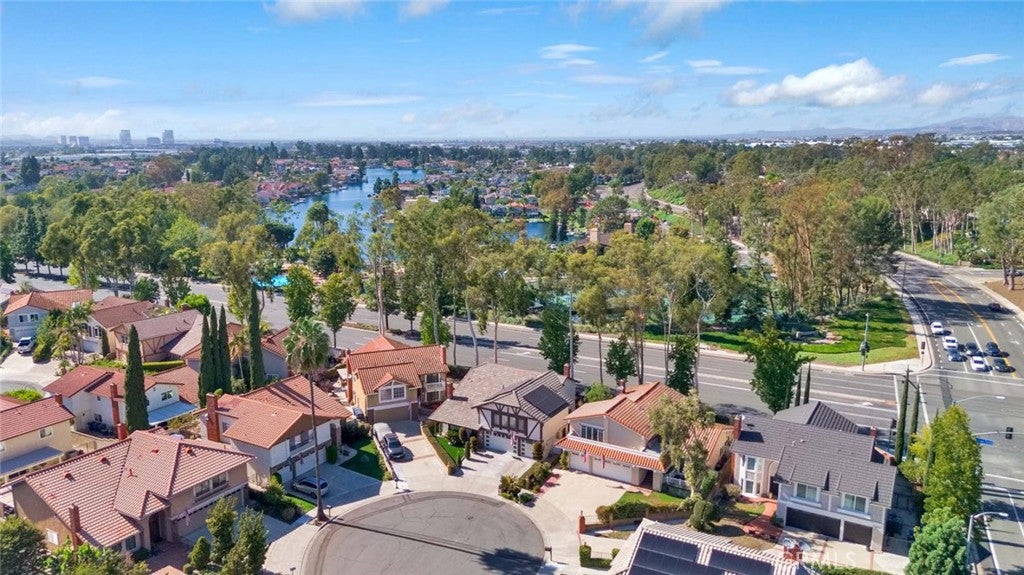 24782 Rochelle Lane, Lake Forest CA 92630 - Photo 28