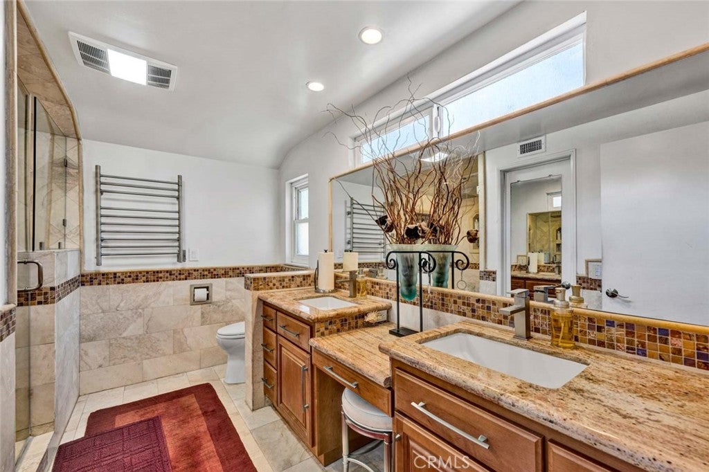 24782 Rochelle Lane, Lake Forest CA 92630 - Photo 21