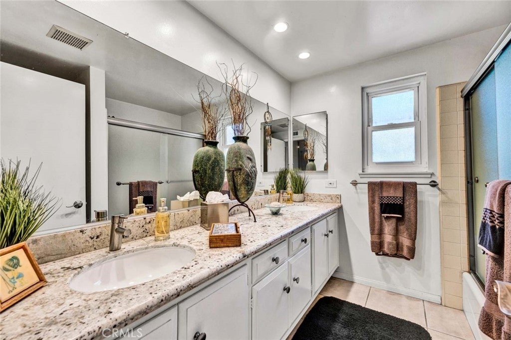 24782 Rochelle Lane, Lake Forest CA 92630 - Photo 17