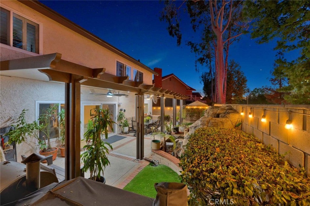 24782 Rochelle Lane, Lake Forest CA 92630 - Photo 25