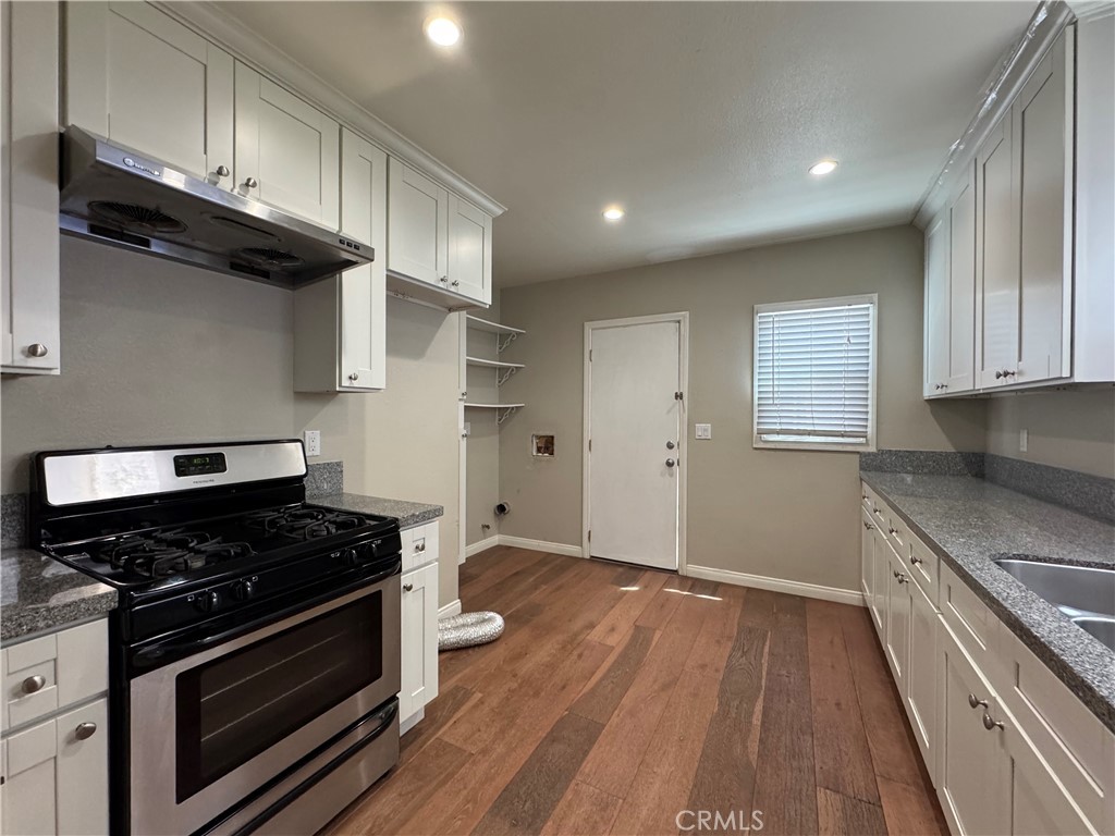 1828 New Avenue